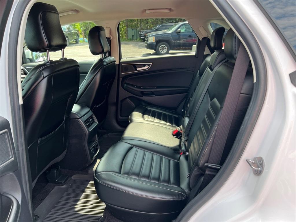 used 2020 Ford Edge car, priced at $14,300