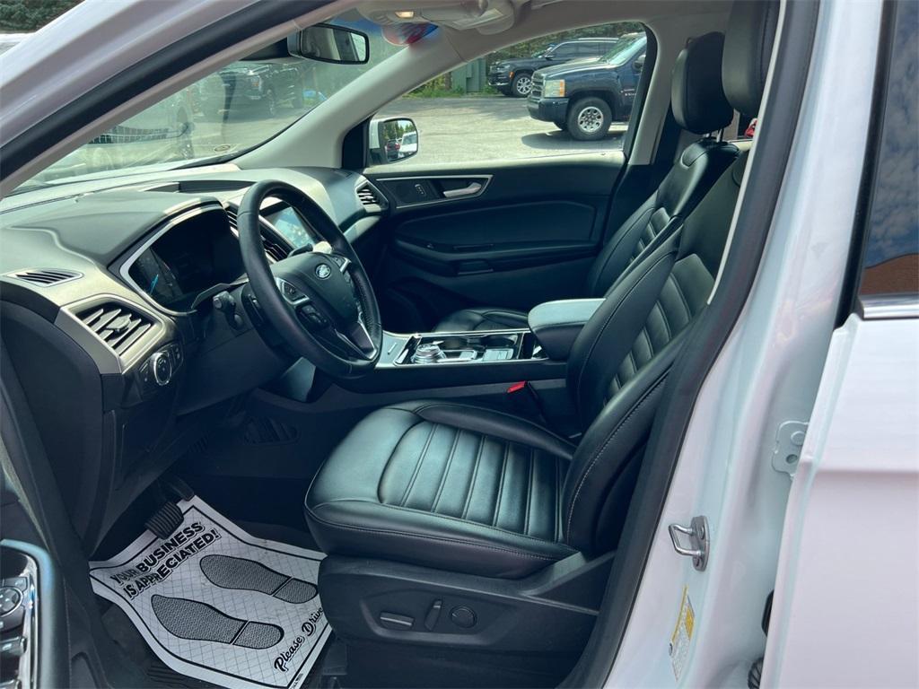used 2020 Ford Edge car, priced at $14,300