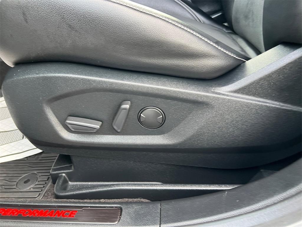 used 2020 Ford Edge car, priced at $23,485