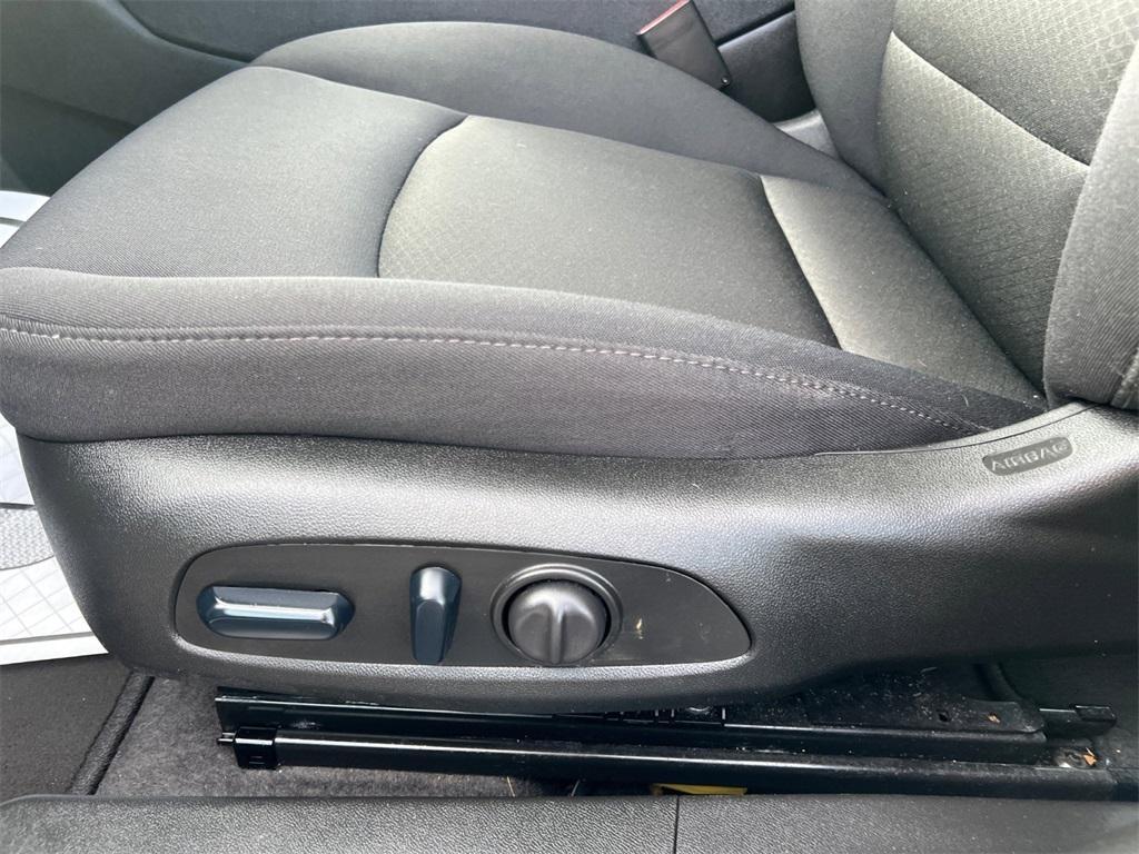 used 2024 Chevrolet Malibu car, priced at $20,900