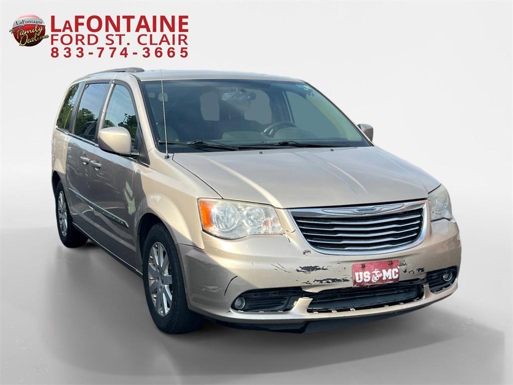 used 2012 Chrysler Town & Country car