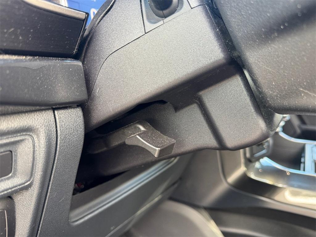 used 2021 Ford F-150 car, priced at $27,098