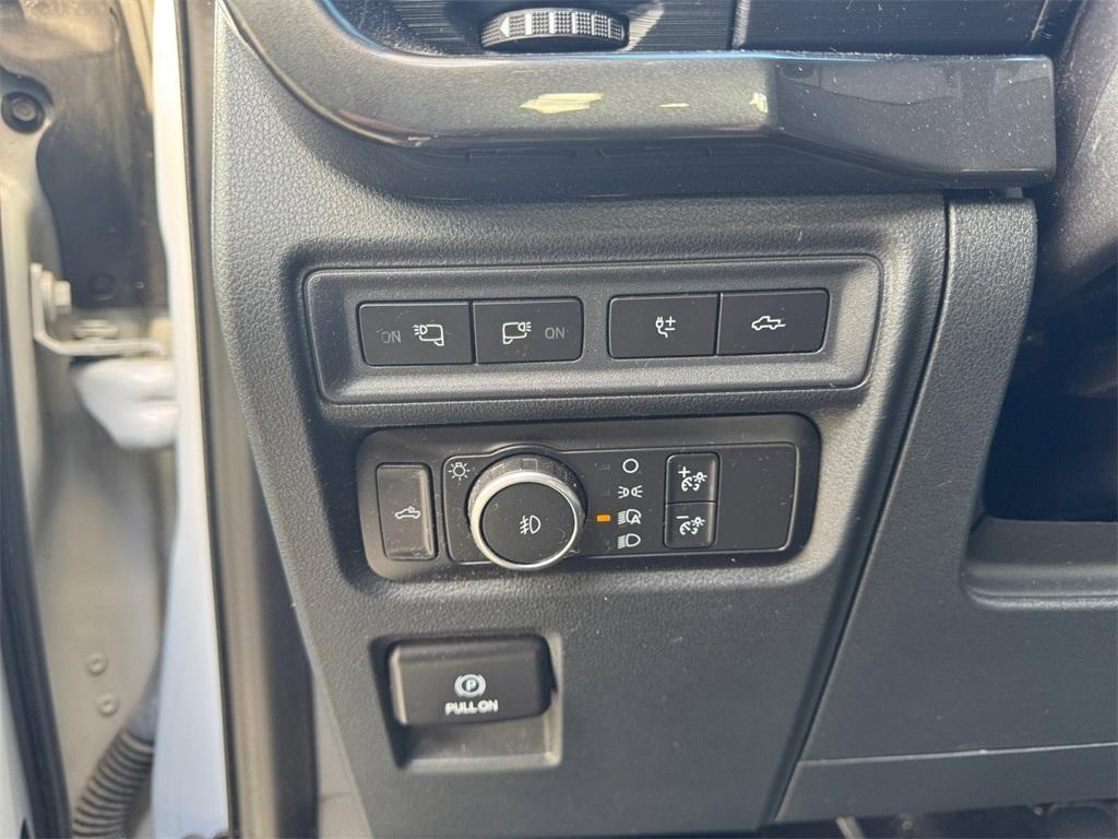 used 2021 Ford F-150 car, priced at $27,098