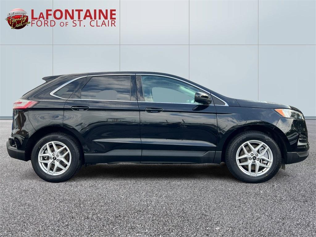 used 2024 Ford Edge car, priced at $26,000