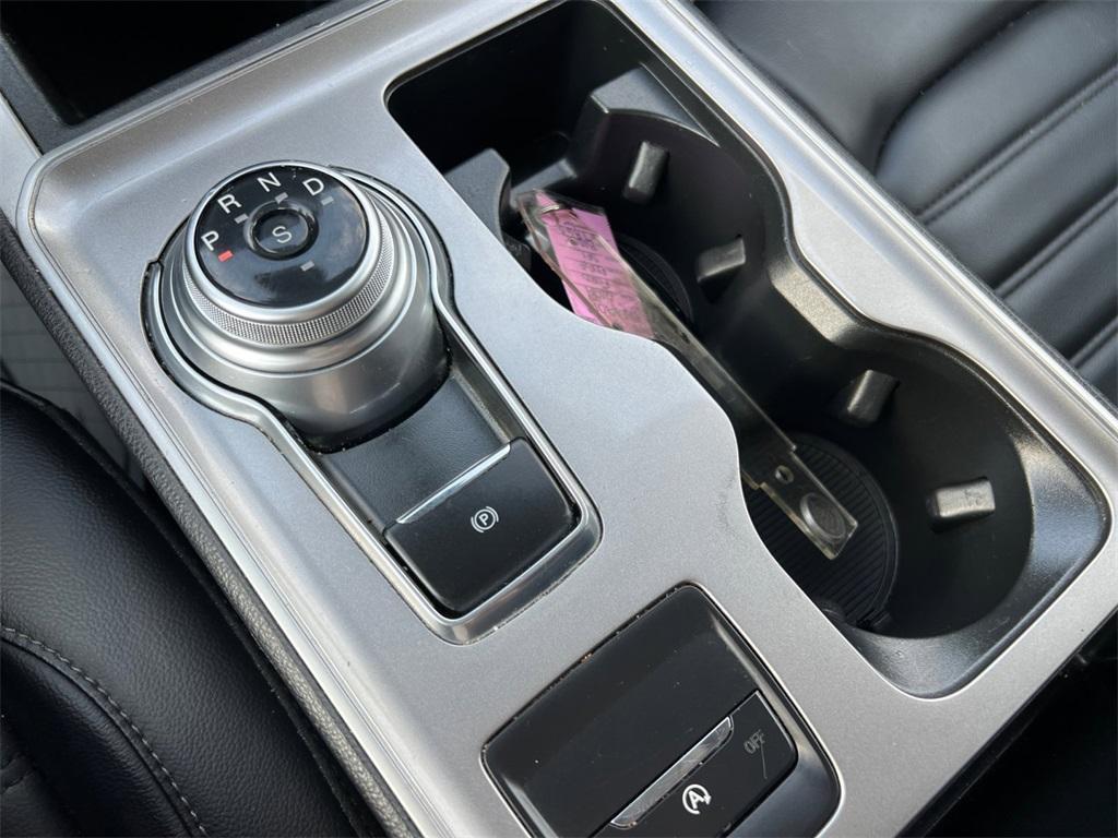 used 2024 Ford Edge car, priced at $26,000