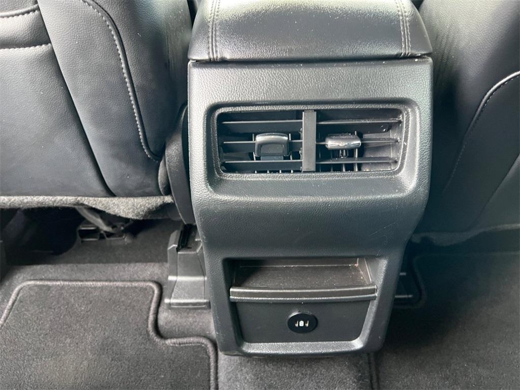 used 2024 Ford Edge car, priced at $26,000