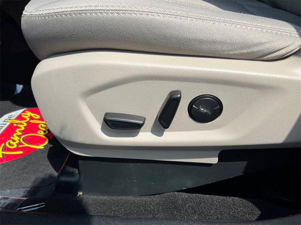 used 2019 Ford Explorer car, priced at $16,900