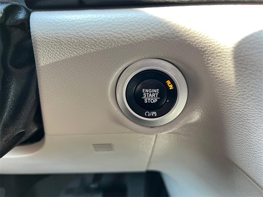 used 2017 Chrysler Pacifica car, priced at $15,193