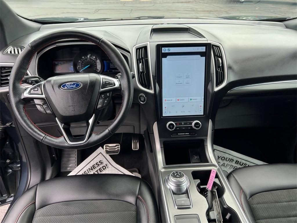 used 2022 Ford Edge car, priced at $26,900