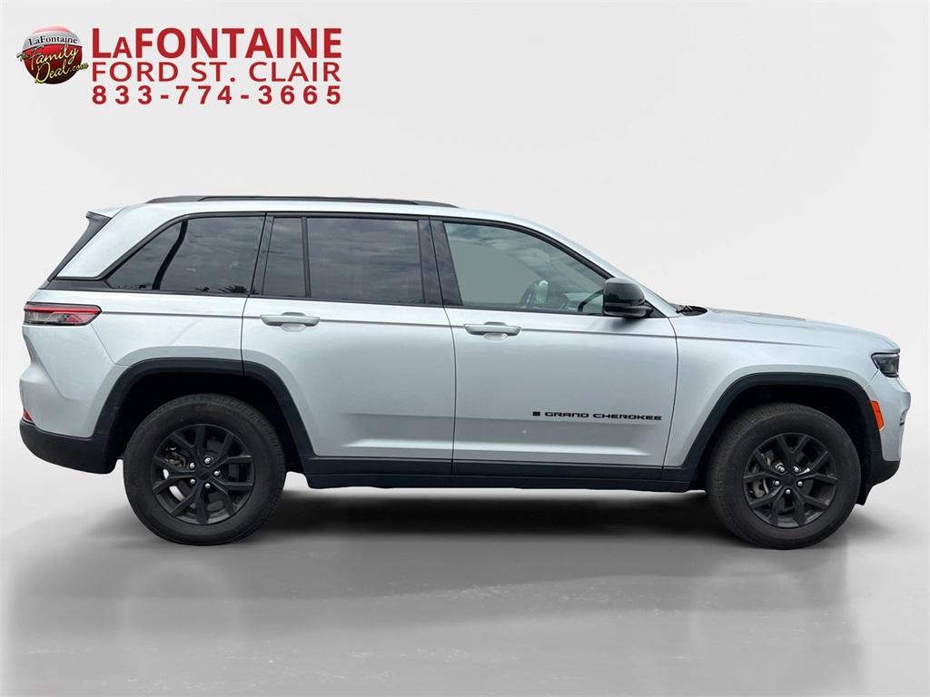 used 2024 Jeep Grand Cherokee car