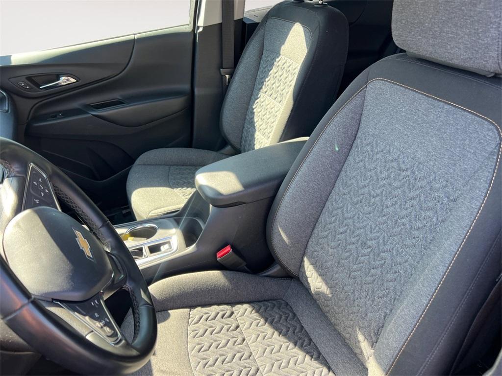 used 2024 Chevrolet Equinox car, priced at $20,900