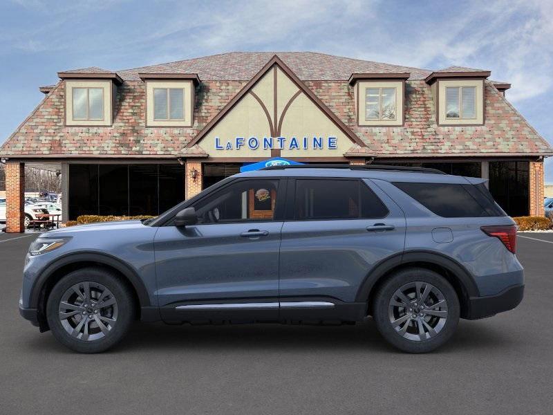 new 2025 Ford Explorer car, priced at $45,586