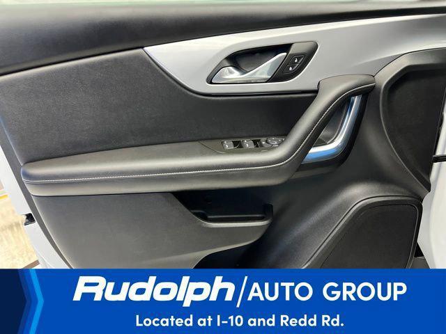 used 2025 Chevrolet Blazer car, priced at $28,995