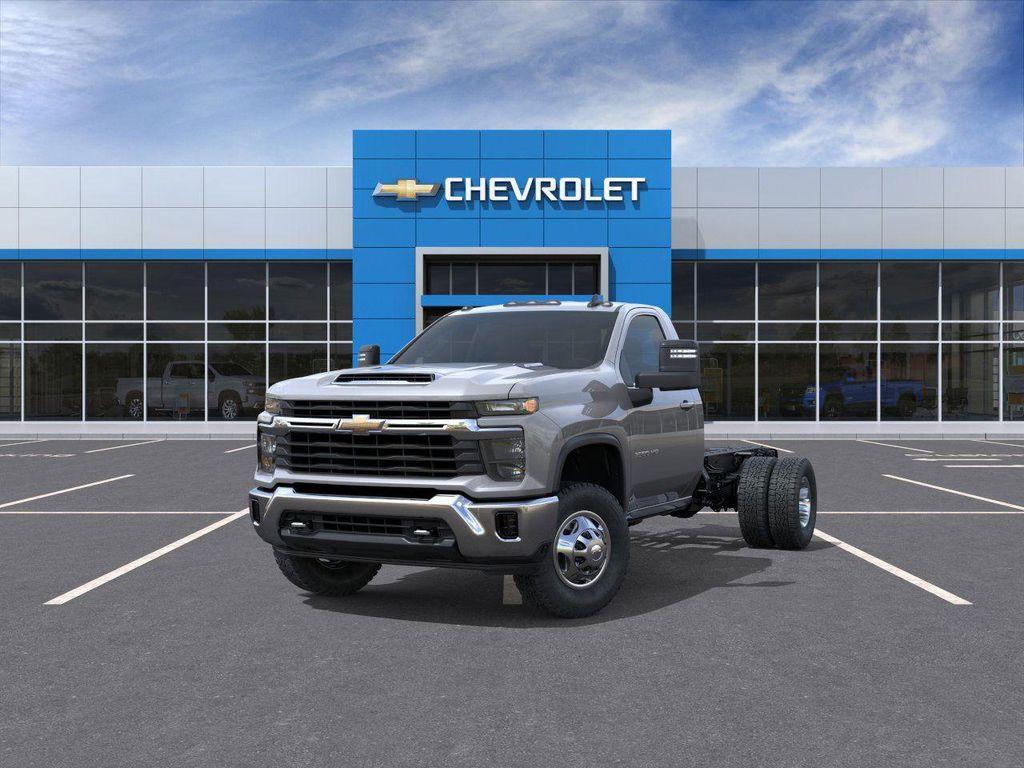 new 2025 Chevrolet Silverado 3500 car, priced at $66,338