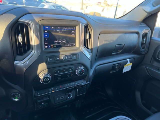 new 2024 Chevrolet Silverado 2500 car, priced at $59,748