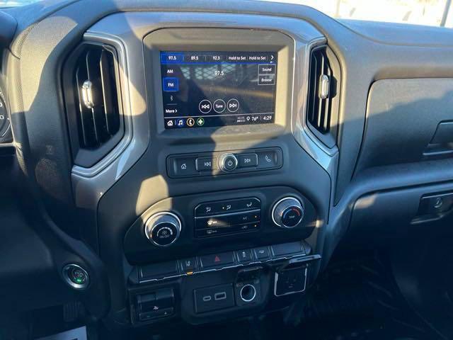 new 2024 Chevrolet Silverado 2500 car, priced at $59,748
