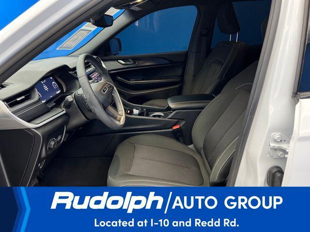 used 2024 Jeep Grand Cherokee L car, priced at $35,895