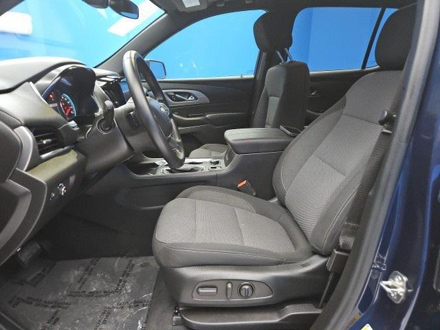 used 2023 Chevrolet Traverse car, priced at $33,895