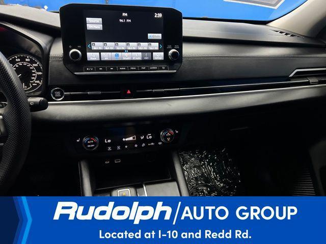 used 2023 Mitsubishi Outlander car, priced at $26,495