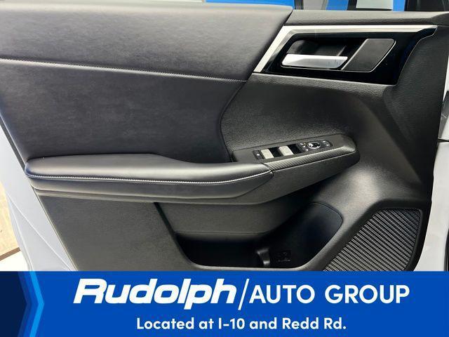 used 2023 Mitsubishi Outlander car, priced at $26,495