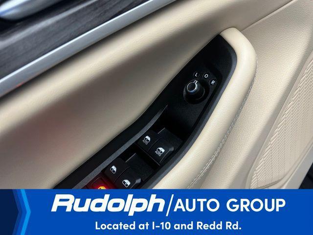 used 2024 Jeep Grand Cherokee car, priced at $41,895