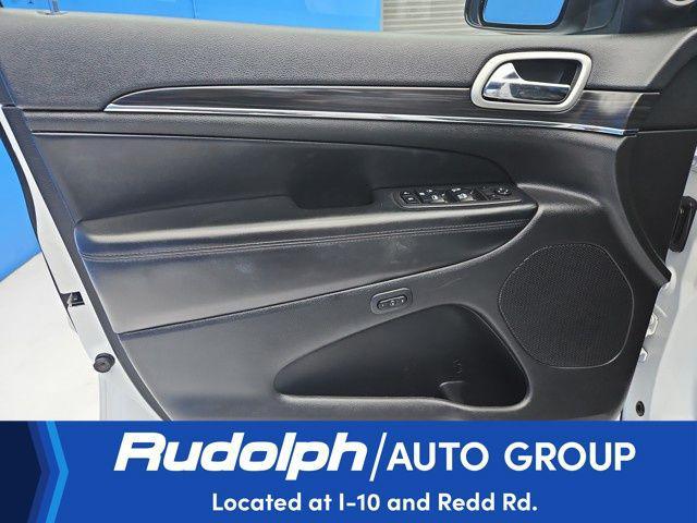 used 2022 Jeep Grand Cherokee car, priced at $28,495