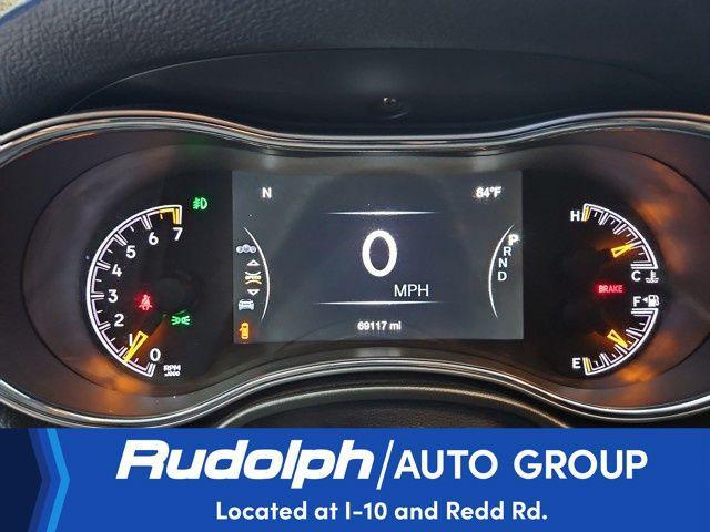 used 2022 Jeep Grand Cherokee car, priced at $28,495