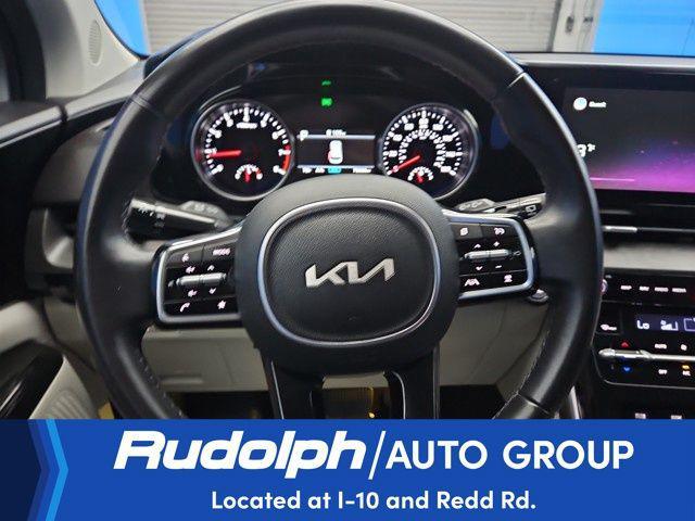used 2022 Kia Carnival car, priced at $29,495