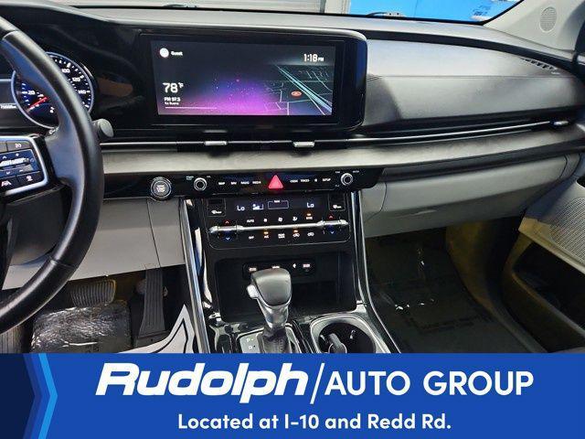 used 2022 Kia Carnival car, priced at $29,495