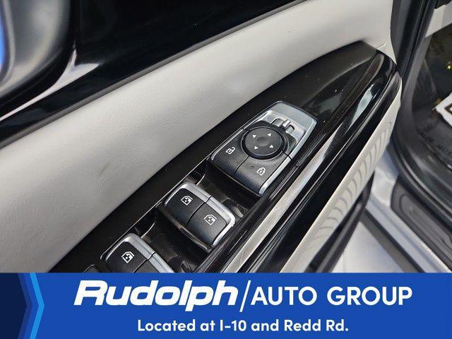 used 2022 Kia Carnival car, priced at $29,495