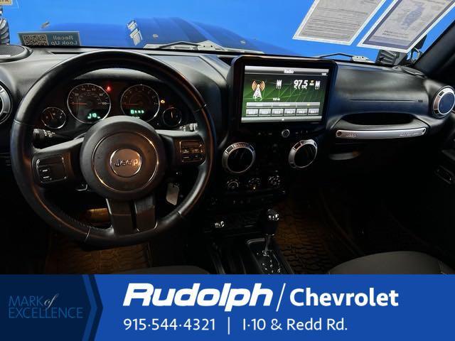 used 2015 Jeep Wrangler Unlimited car, priced at $27,495