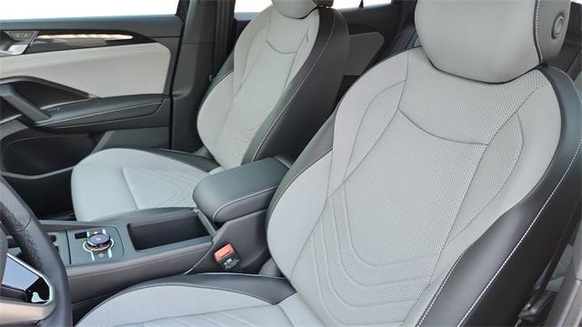new 2025 Volkswagen Tiguan car, priced at $35,846