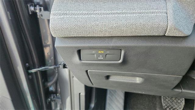 new 2026 Volkswagen Tiguan car, priced at $32,085