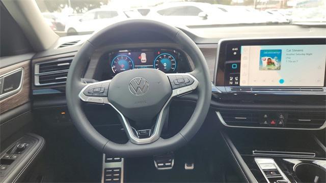 new 2025 Volkswagen Atlas car, priced at $52,446