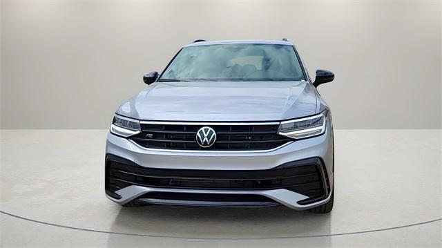 new 2024 Volkswagen Tiguan car, priced at $33,069