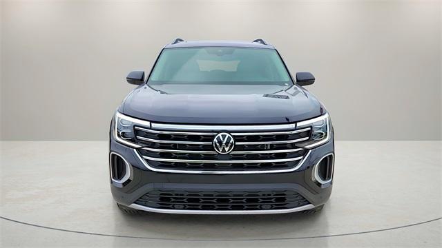 new 2025 Volkswagen Atlas car, priced at $42,555