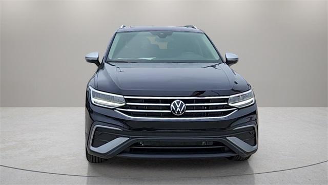 new 2024 Volkswagen Tiguan car, priced at $31,455