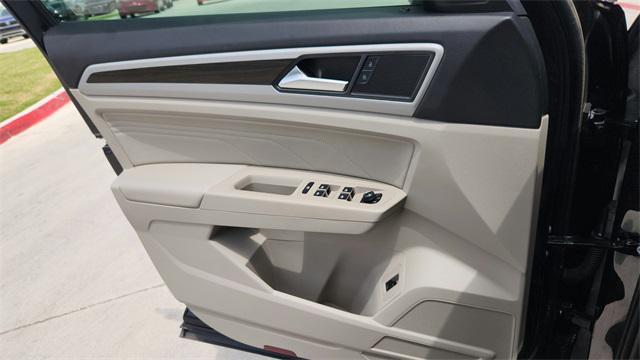 used 2021 Volkswagen Atlas car, priced at $23,000
