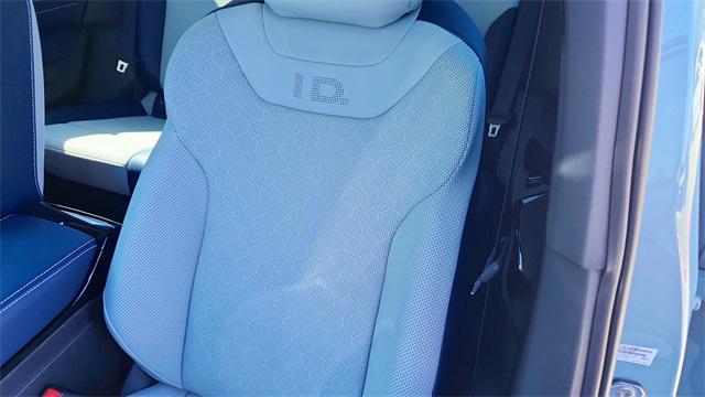 new 2025 Volkswagen ID.4 car, priced at $44,136
