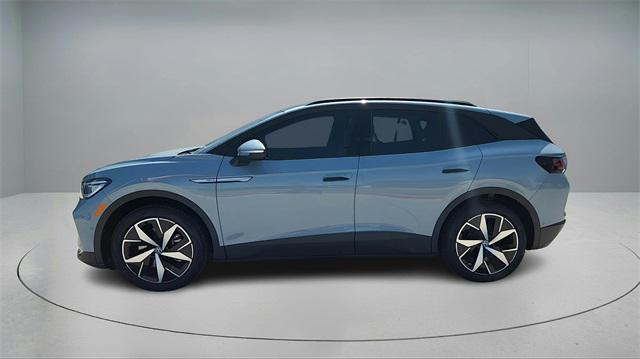 new 2025 Volkswagen ID.4 car, priced at $44,136