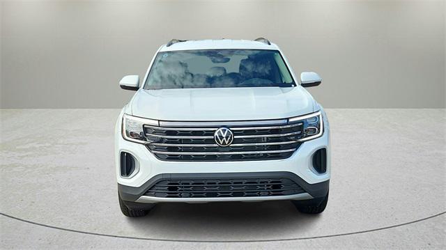 new 2025 Volkswagen Atlas car, priced at $37,585