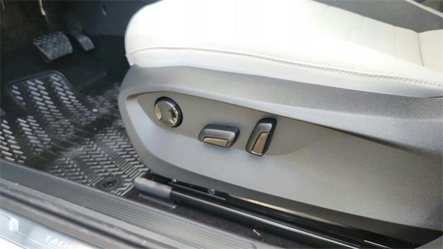 new 2026 Volkswagen Taos car, priced at $32,136