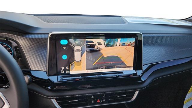 new 2026 Volkswagen Atlas Cross Sport car, priced at $55,643