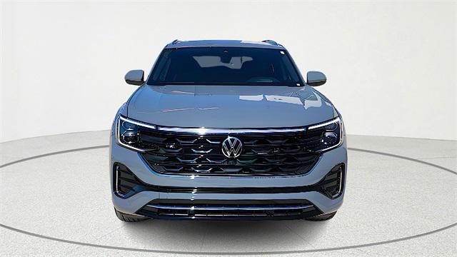 new 2026 Volkswagen Atlas Cross Sport car, priced at $55,643