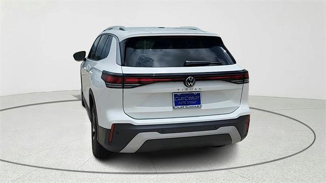 new 2025 Volkswagen Tiguan car, priced at $28,894