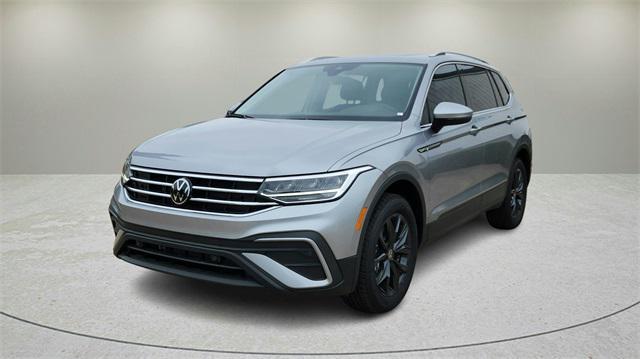 new 2024 Volkswagen Tiguan car, priced at $30,999