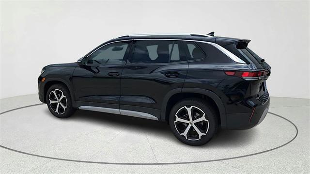 new 2025 Volkswagen Tiguan car, priced at $31,672