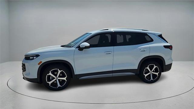 new 2025 Volkswagen Tiguan car, priced at $32,672