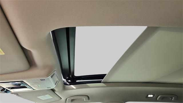 new 2025 Volkswagen Atlas car, priced at $46,878