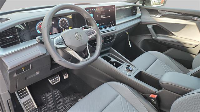 new 2025 Volkswagen Tiguan car, priced at $37,193